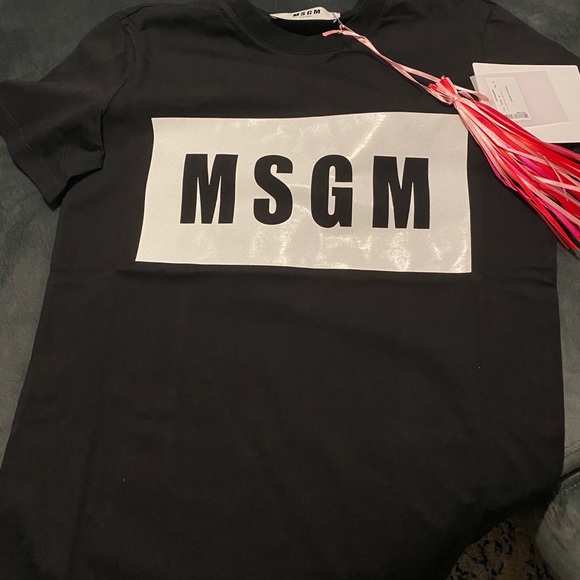 Authentic MSGM Tshirt, made in Italy - Picture 8 of 10